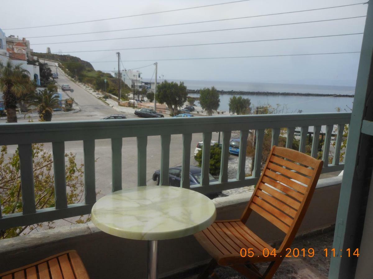 Afrodite Hotel Tinos Exterior photo